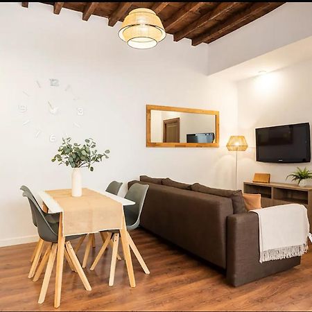 Rustic & Nice Apartment In Malaga Center المظهر الخارجي الصورة